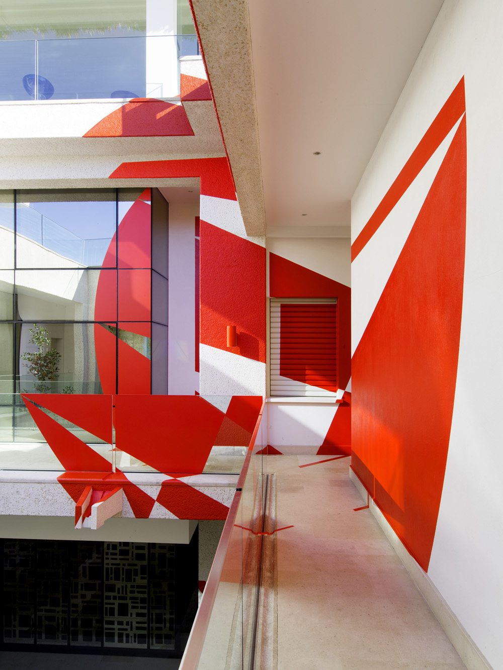 Triangoli per il disco, Montagnola, Suisse, 2020, Collection: Kentia et Patrick Despature