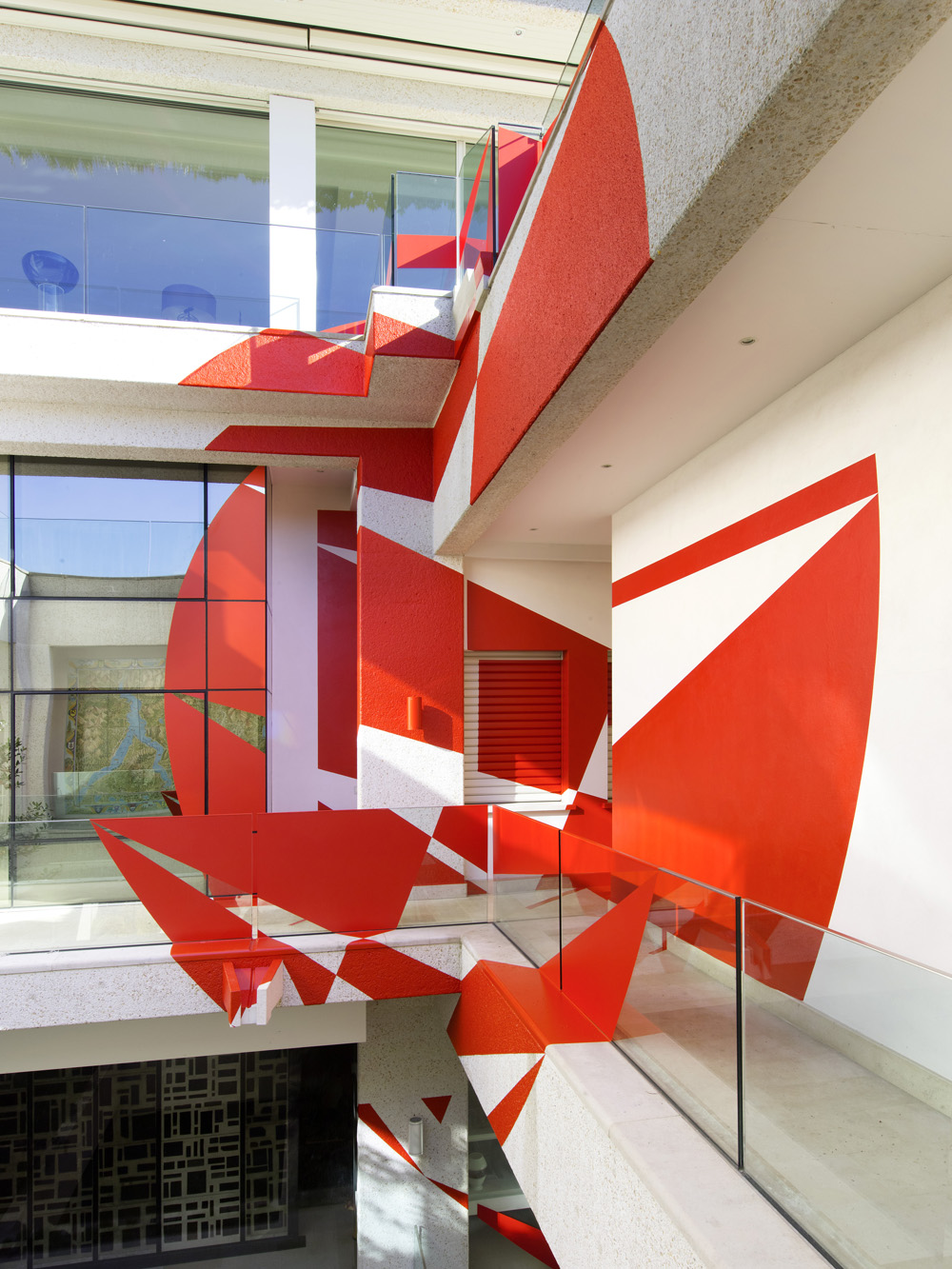 Triangoli per il disco, Montagnola, Suisse, 2020, Collection: Kentia et Patrick Despature