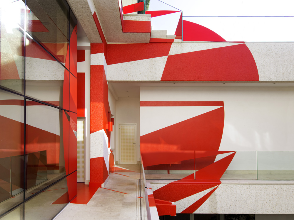 Triangoli per il disco, Montagnola, Suisse, 2020, Collection: Kentia et Patrick Despature