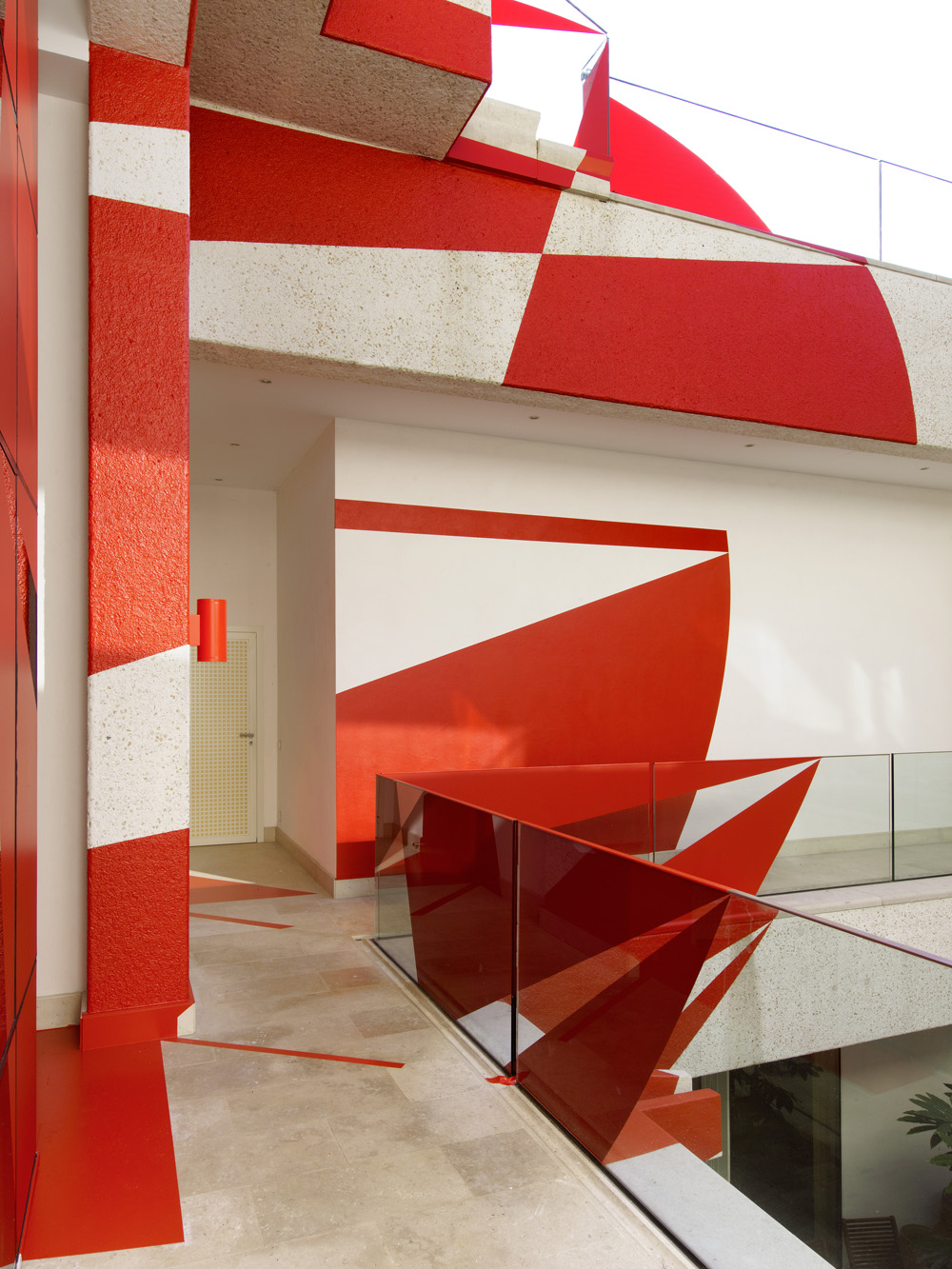 Triangoli per il disco, Montagnola, Suisse, 2020, Collection: Kentia et Patrick Despature