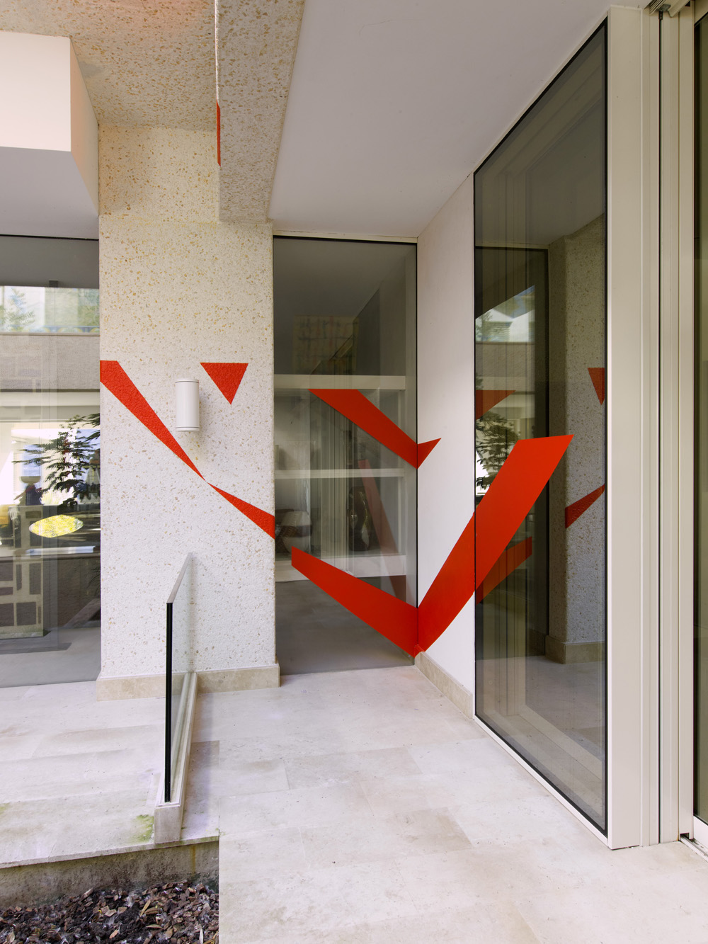 Triangoli per il disco, Montagnola, Suisse, 2020, Collection: Kentia et Patrick Despature