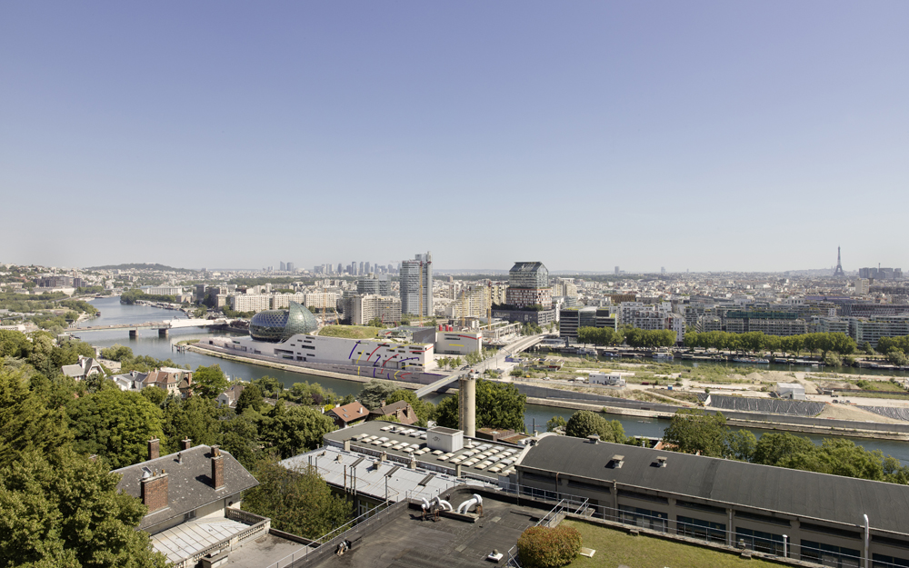 Arcs d’ellipses, jaunes rouges et bleus, Boulogne-Billancourt, France, 2020, Exposition: "Les extatiques" La Seine Musicale, Ile Seguin