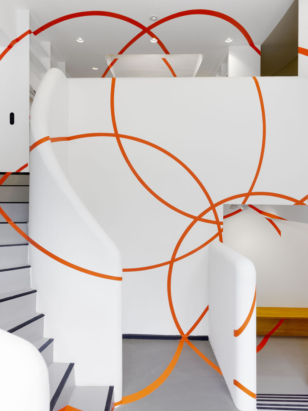 Quatre couronnes circulaires entremêlées, France, Collection : Hubert Bonnet, 2021, Actualisation N°1 : Fondation CAB, Saint Paul-de-Vence 2021