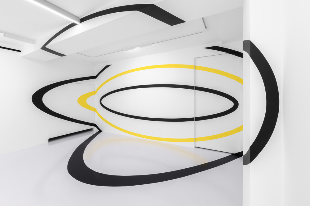 Tre elissi, 10 A.M. ART Gallery, Milano, Italie, 2023, Esposizione : Rosso giallo e giallo/nero