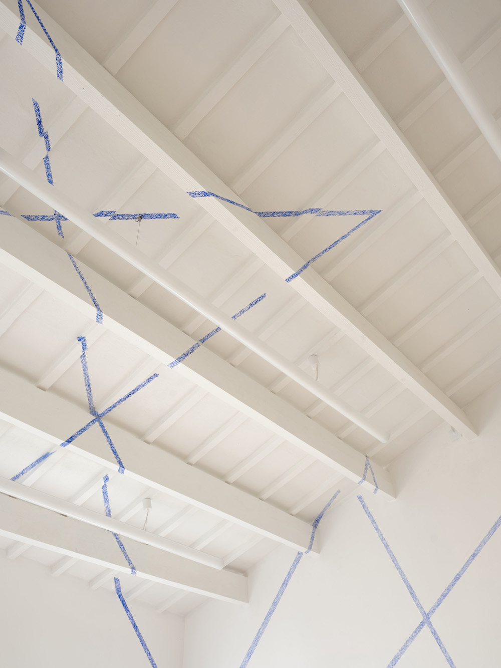 Une ligne huit droites neuf points, Espagne, 2024, Exibition: Albarràn Bourdais gallery. Menorque.