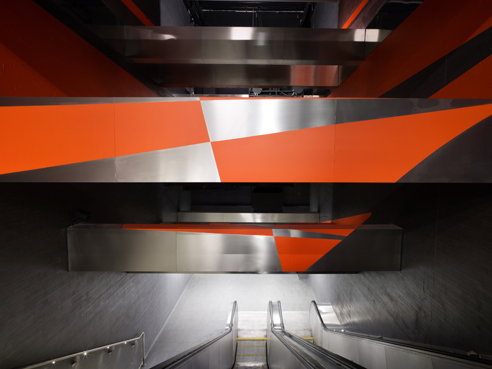 Zig Zag dans le disque, Collection du Patrimoine Artistique Tisseo Collectivité, Toulouse, 2020, Station Jean Jaurès, métro ligne A , Toulouse